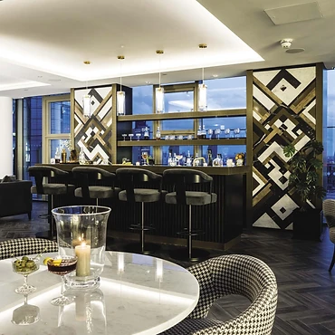 Sky Lounge & Terrace 3