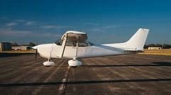 Cessna 172S trainer