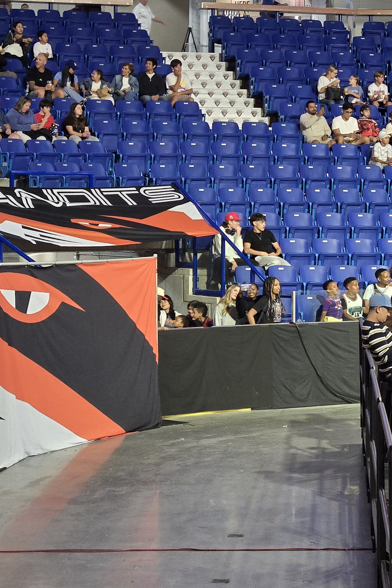 Vancouver Bandits Game photo 7