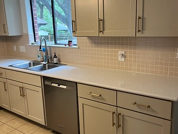 Round Rock kitchen · Shiitake SW9173