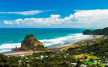 Piha Beach