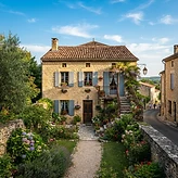 Pose de gouttière et zinguerie sur toiture