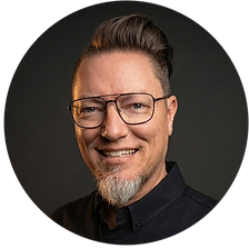 Portrait of Matt Kelly