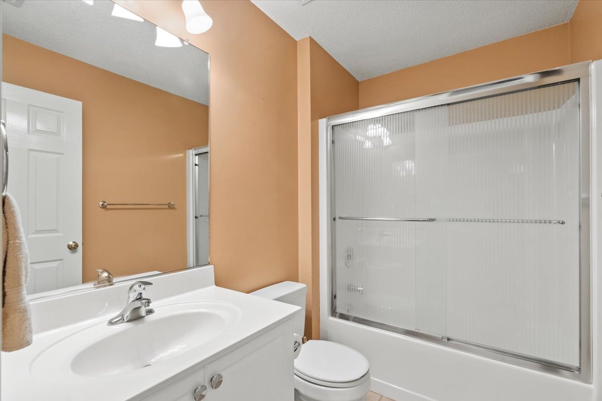 Guest bath at 257 Hudson Trace