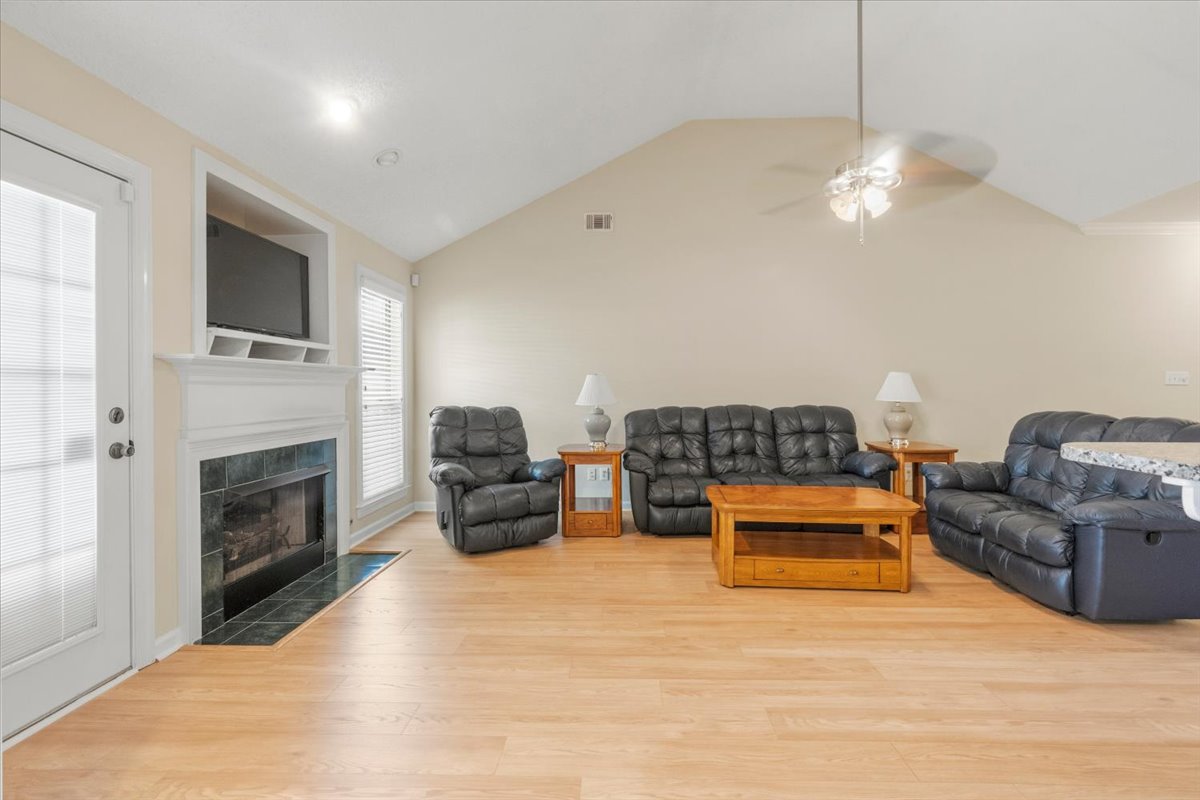 Great room at 257 Hudson Trace