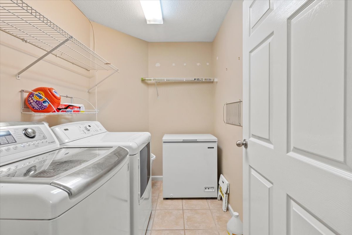 Laundry room at 257 Hudson Trace