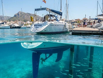 Coque sous l'eau à Dénia