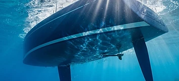 Maîtriser la traînée hydrodynamique : comment l'entretien proactif booste vos performances à la voile