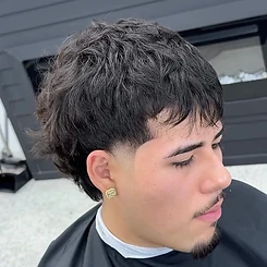 RAUL haircut