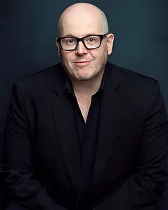 Simon Holt
