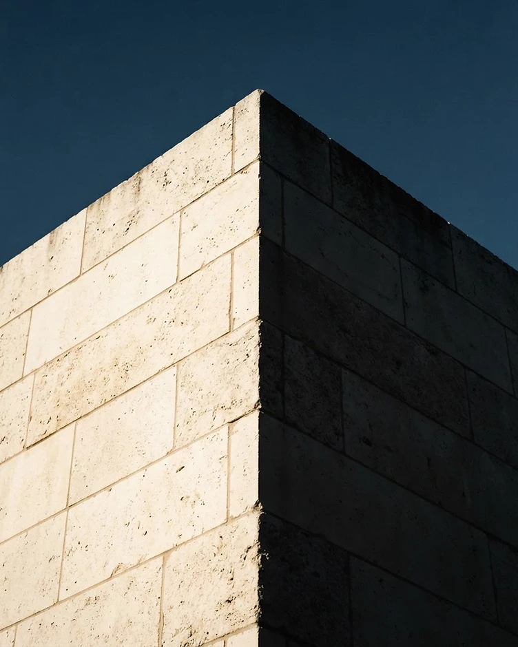 تفاصيل معمارية قانونية