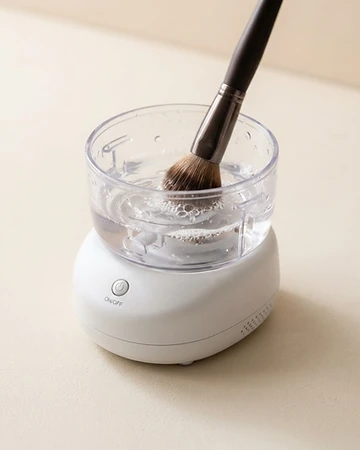 Automatic Makeup Brush Cleaner