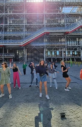 Students of Denoxa Adventures trip in front of the Centre Pompidou in Paris