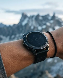 Tech & Watches category