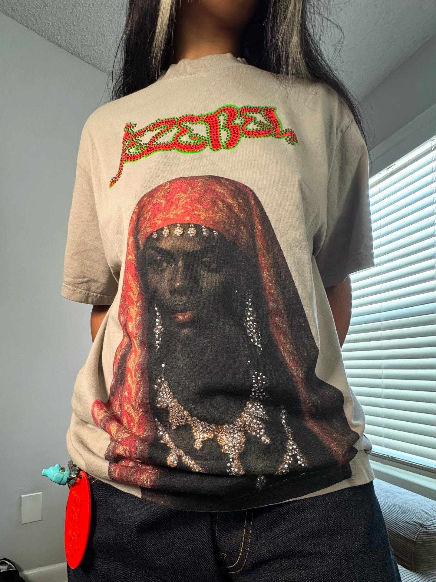 Jezebel Tee — Sand 3