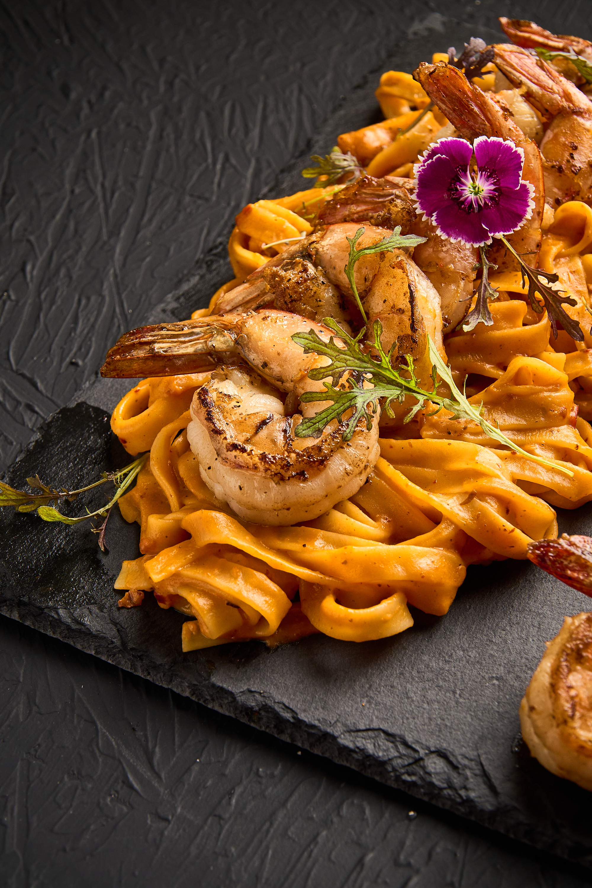 Fettuccine con camarones