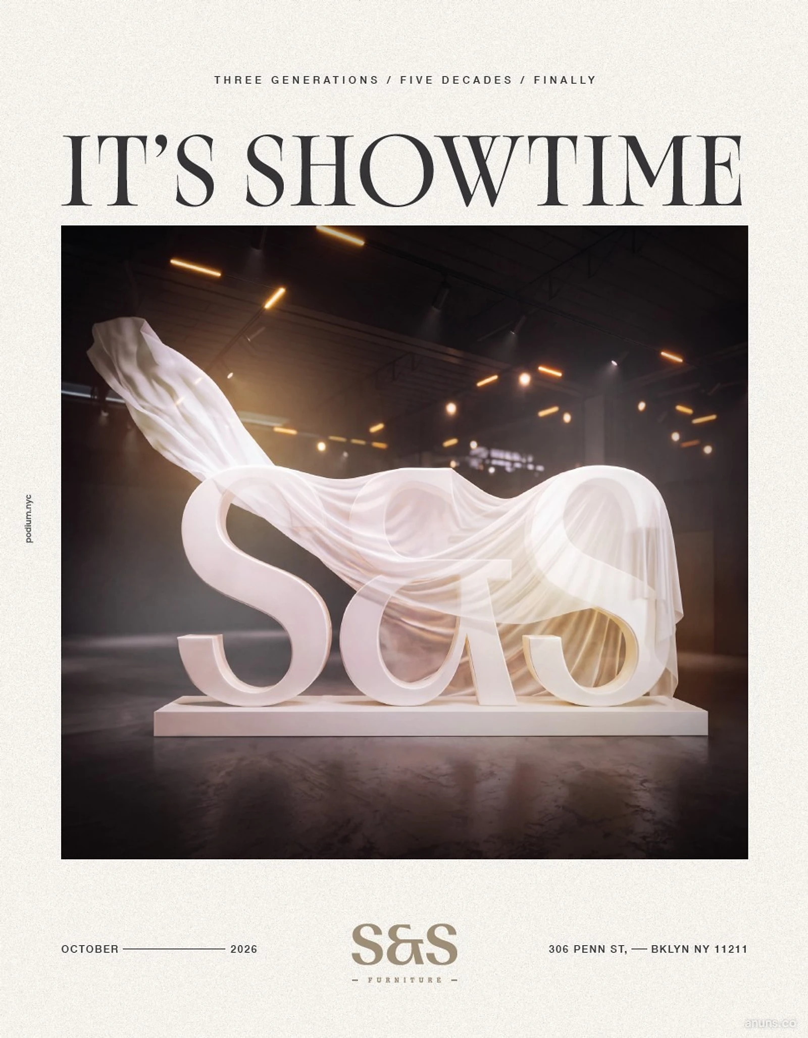 IT'S SHOWTIME