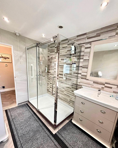 Vanity & shower