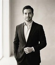 Retrato editorial de Haziel Canaán