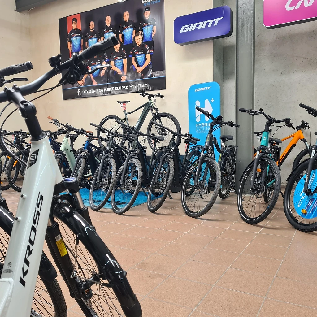 Wybór rowerów elektrycznych w salonie KawisBike