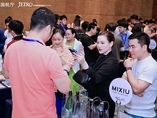 Wine Buying Teams: How to Prepare a Group Visit to Interwine
