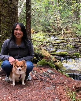 Cecilia, founder of Cozy Tech Cottage