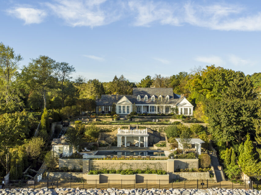 Hillside Manor