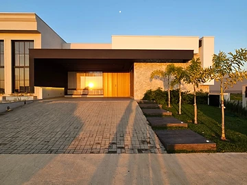 Casa | Dona Maria Cândida | 3 Suítes | Porteira Fechada