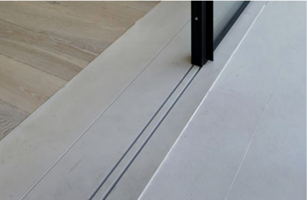 Vitrocsa Invisible Frame window system
