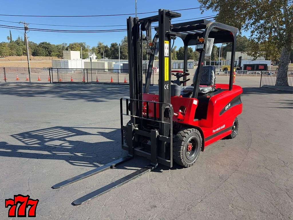 Pure Electric Forklift