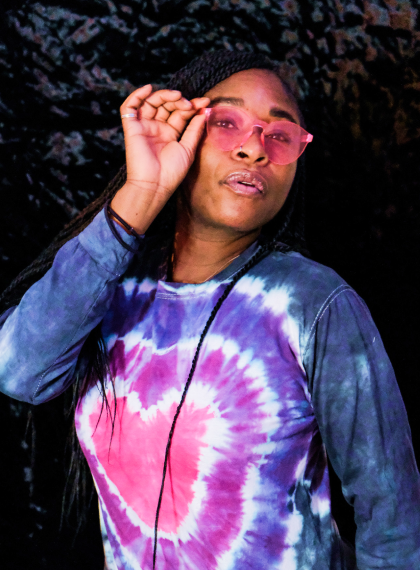 Tie-dye shirt with heart design