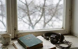 Teen Holiday Blues: When the Most Wonderful Time of the Year Feels Heavy