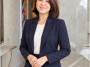 Esther Ng
