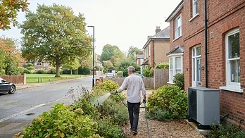 Met Office Autumn Outlook: Above-Average Heat Lingers into September