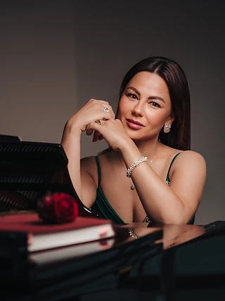 Carmen — coach vocal et chanteuse d'opéra à Bruxelles
