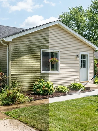 House siding soft wash · Lawrenceburg, IN