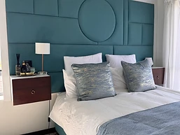 Sandton's Cousin — view 5