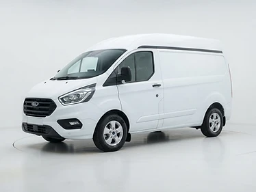 Medium Wheelbase Van (MWB)