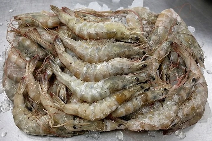 GFS 40/50 Seafood cut from Vietnam, vacuum packed frozen export