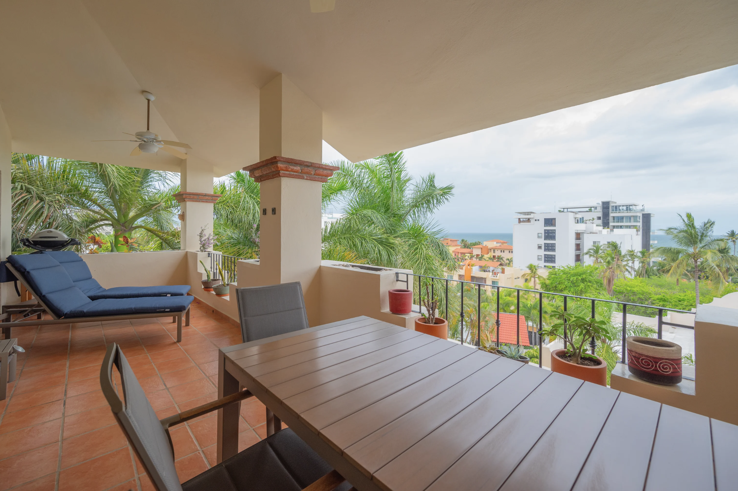 Terrace lounge with ocean breeze and views