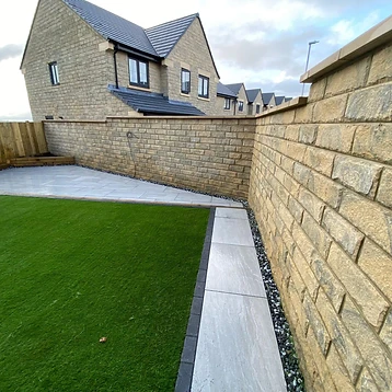 After — A Modern, Low-Maintenance Garden 4 by JMB Design. Build & Driveways