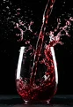 The musician who pours wine like a setlist