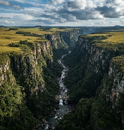 Trekking nos Cânions de São José dos Ausentes
