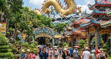 Suối Tiên Family Theme Park Day by Bus 19