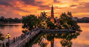 West Lake Sunset & Tran Quoc Pagoda by Bus 14