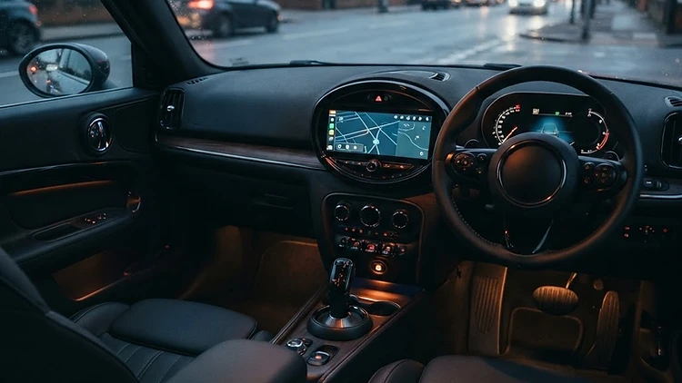 MINI Apple CarPlay Activation: What You Need to Know — JVS Advice Centre