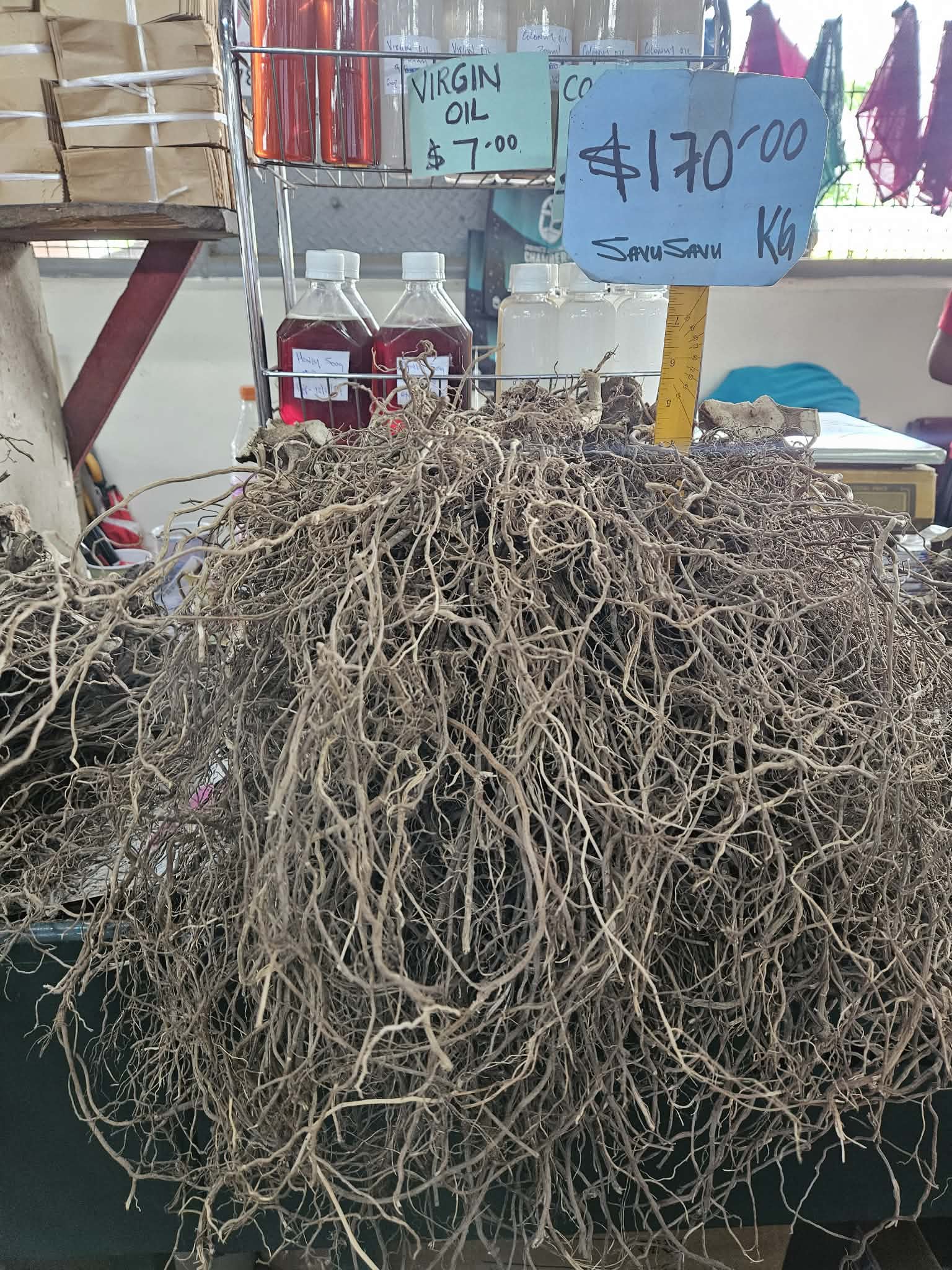 Savusavu market — kava roots