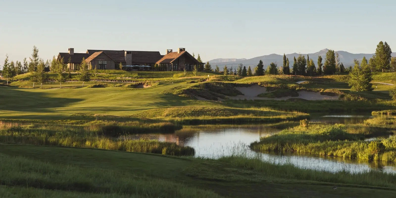 Golf course and woven wetlands