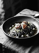 Tagliolini al Limone con Capesante e Brodo di Konbu