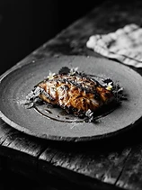 Rombo Laccato alla Miso e Burro Nocciola
